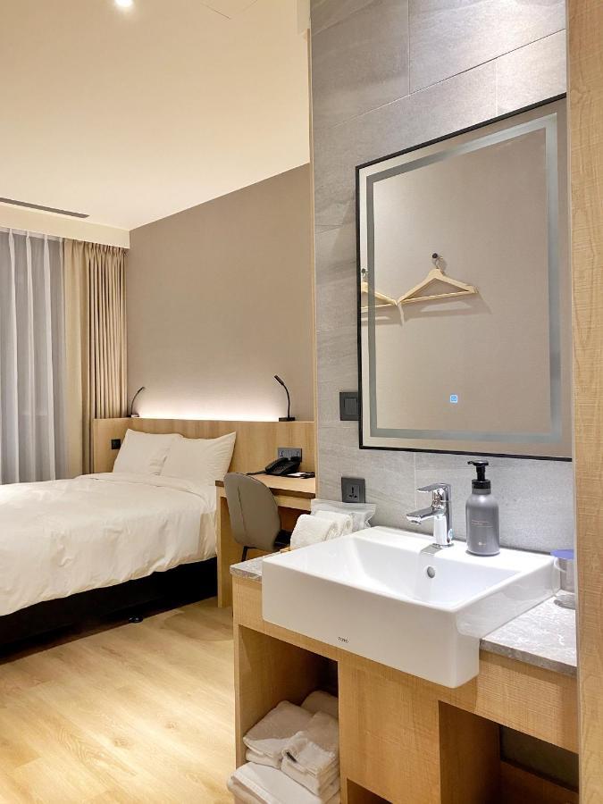 Alfar Hotel Taoyuan Zewnętrze zdjęcie